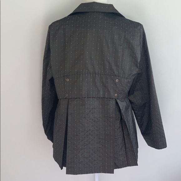 SpiritHouse olive color silk front button closure jacket - Picture 2 of 13